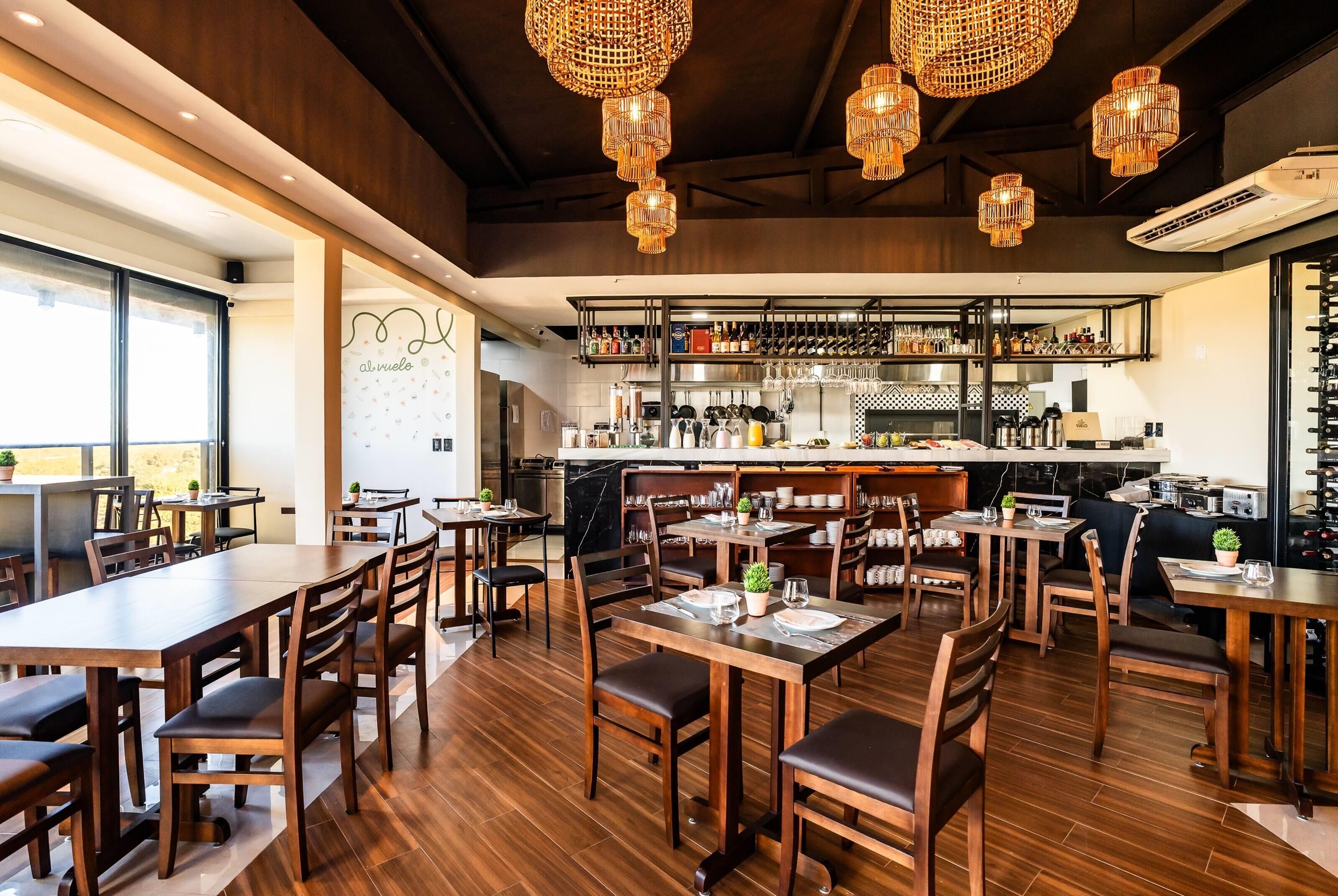 Ramada Suites by Wyndham Asuncion Aeropuerto