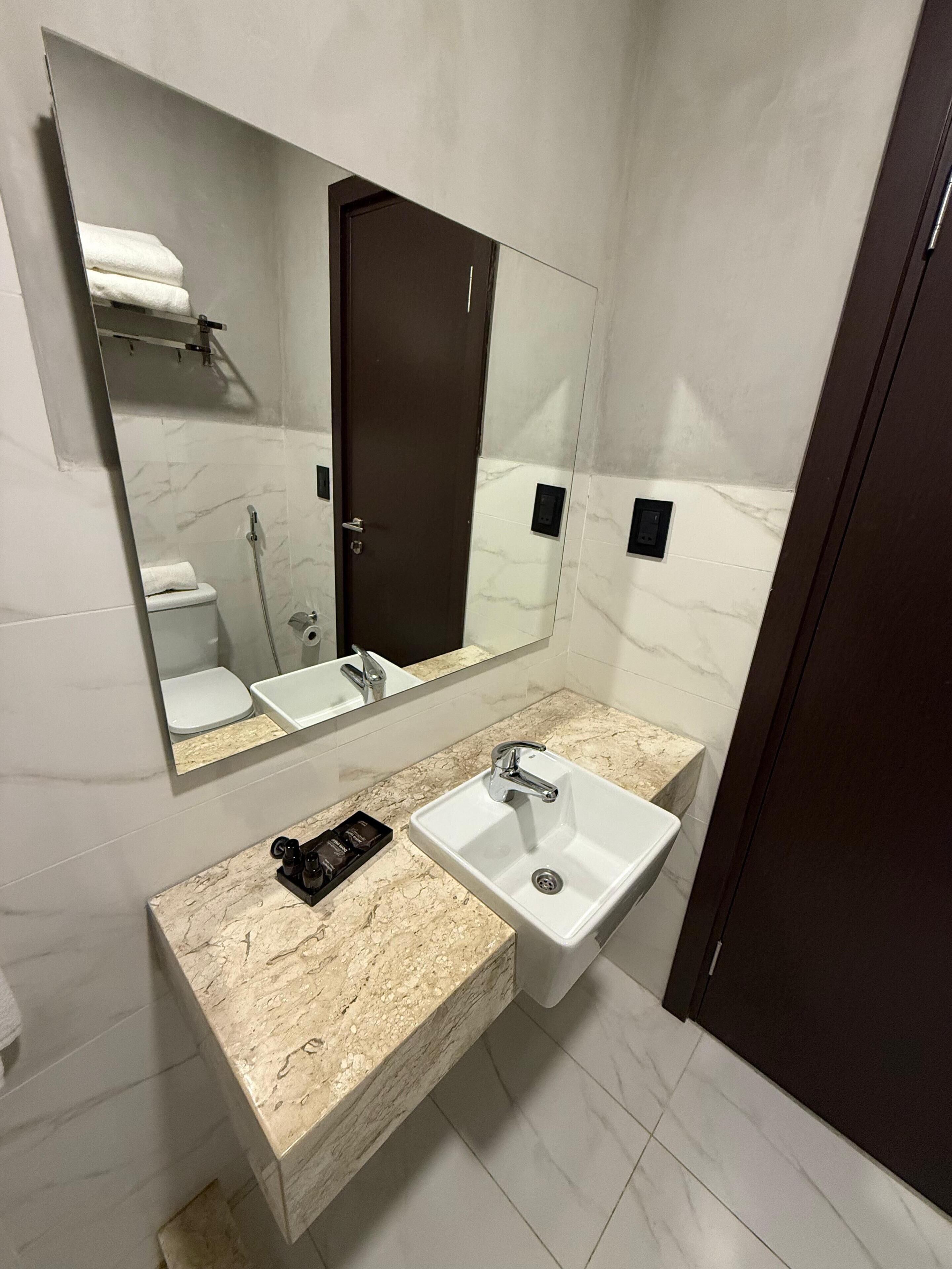 Ramada Suites by Wyndham Asuncion Aeropuerto