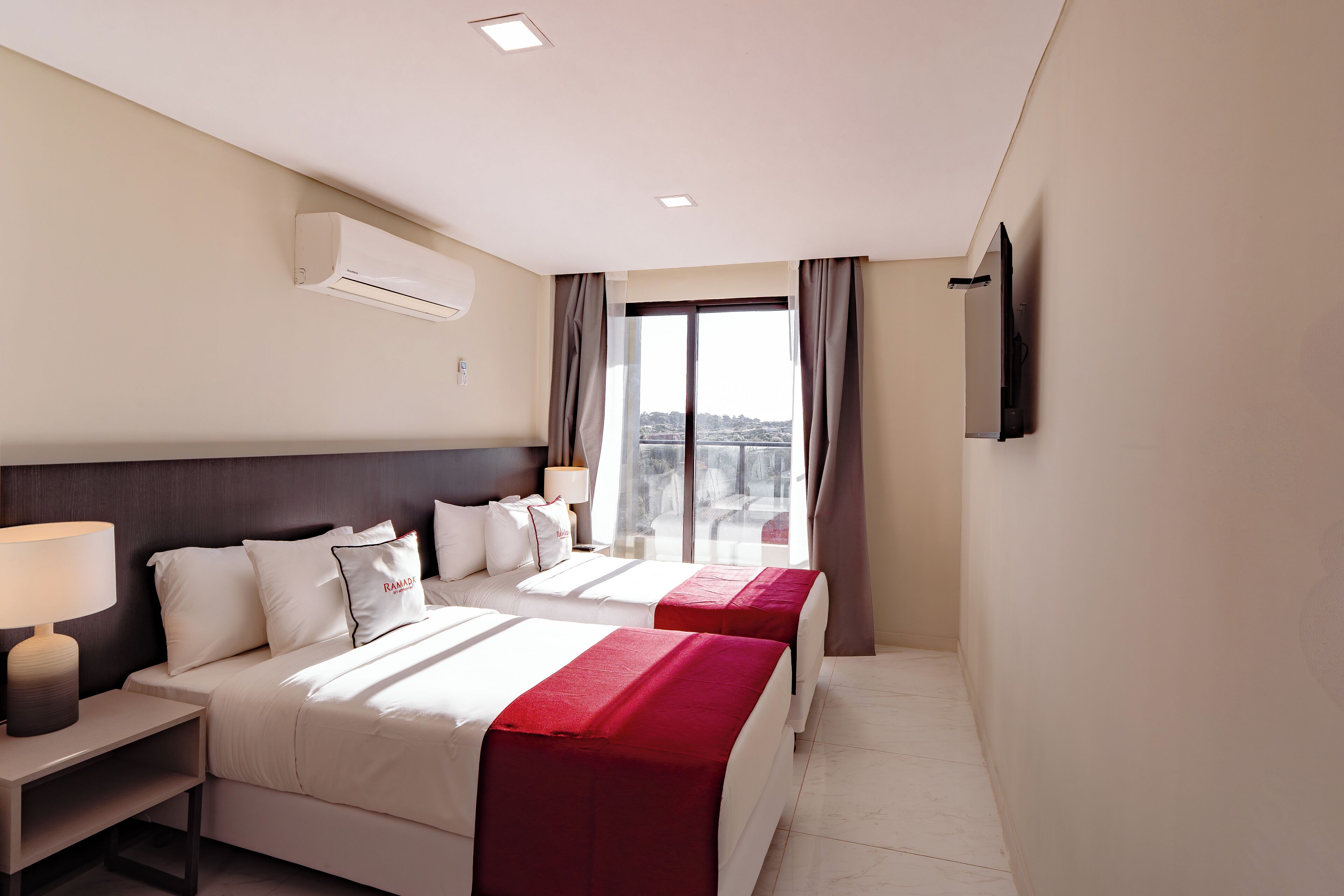 Ramada Suites by Wyndham Asuncion Aeropuerto