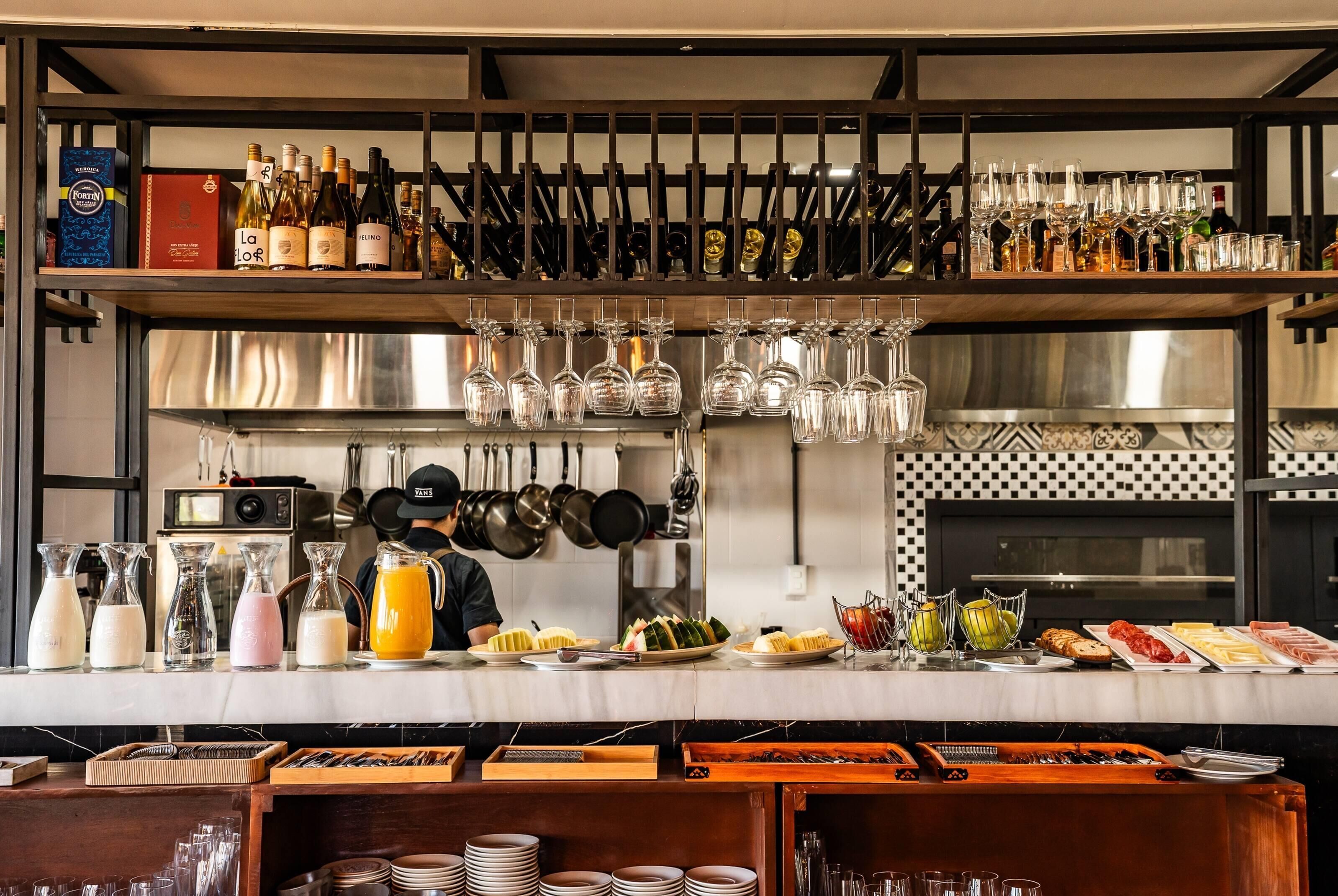 Ramada Suites by Wyndham Asuncion Aeropuerto