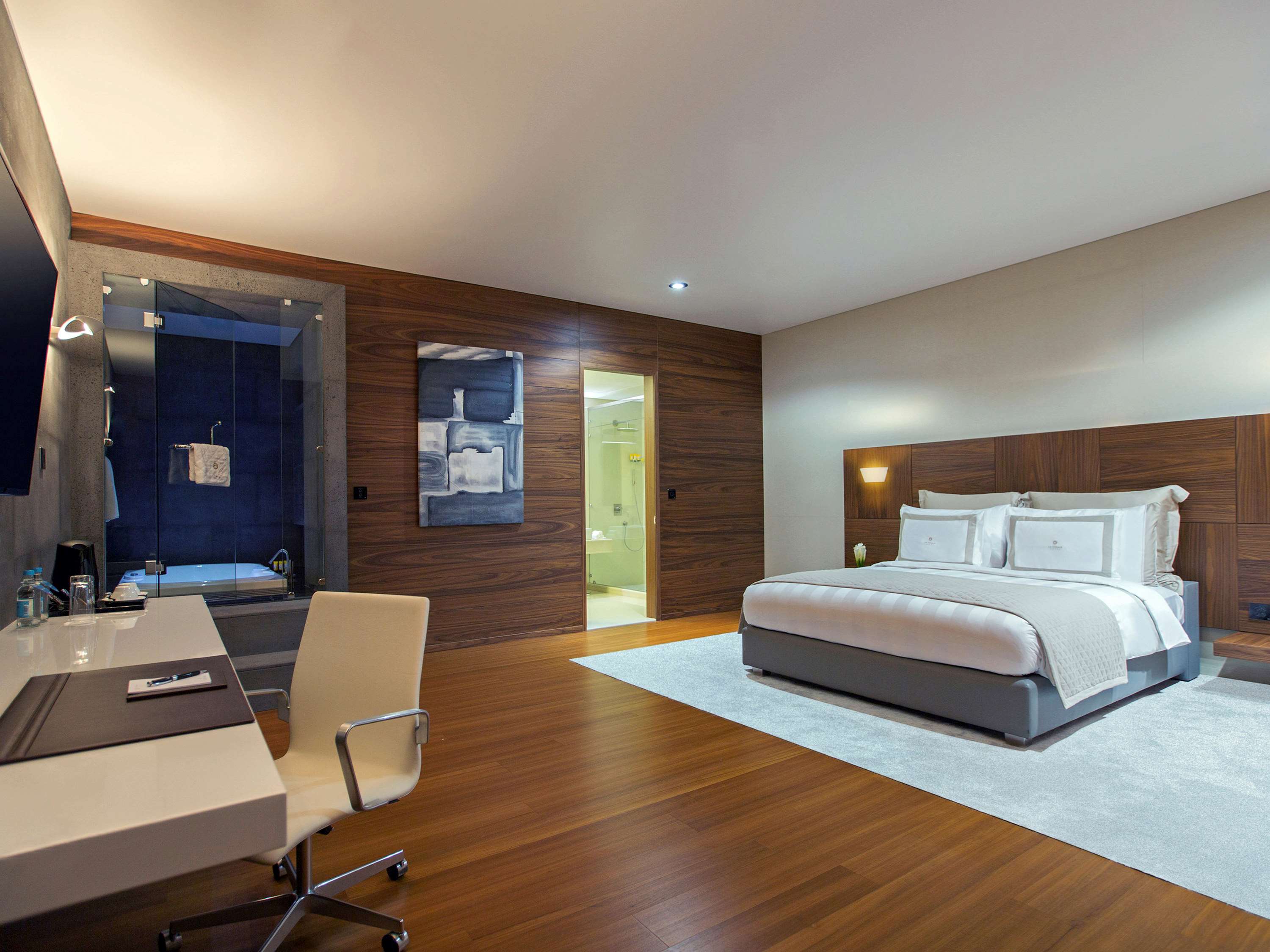 La Cigale Hotel