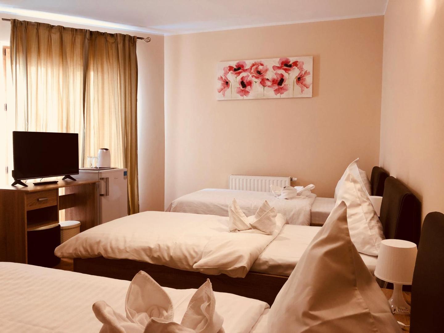 Monte Carlo Palace Rooms & Suites