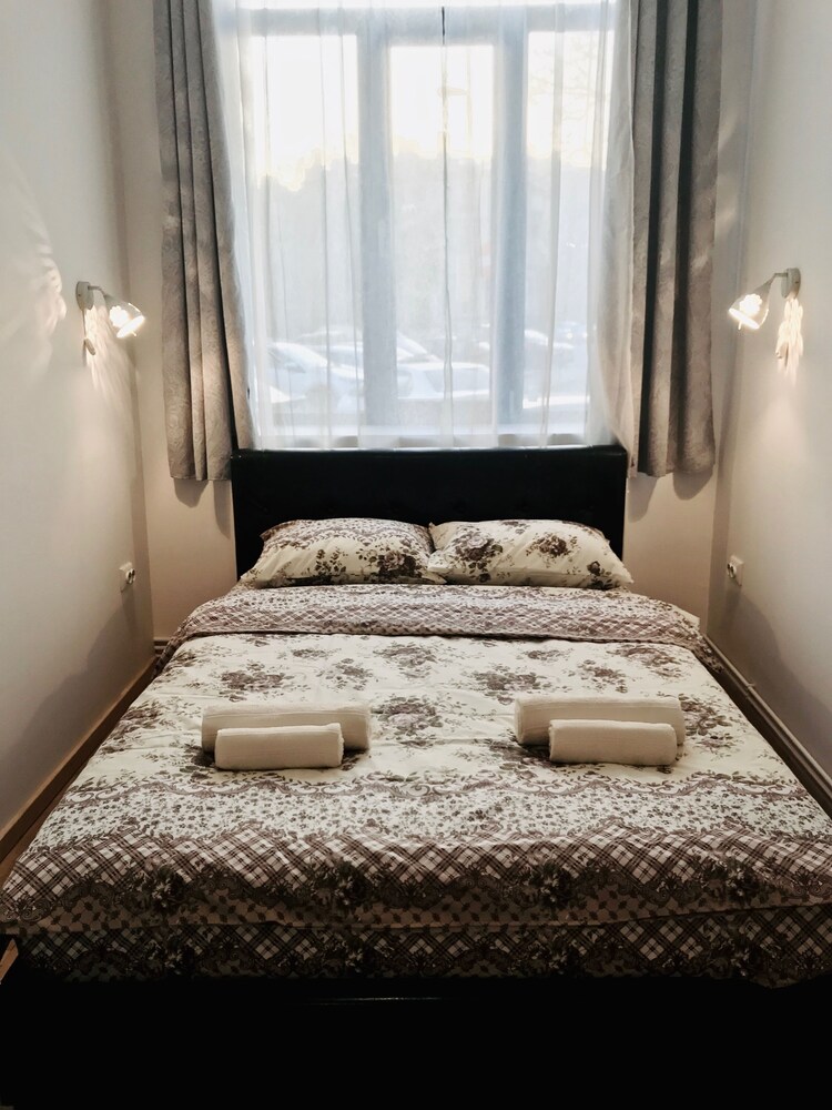 Cismigiu Studio Apartments