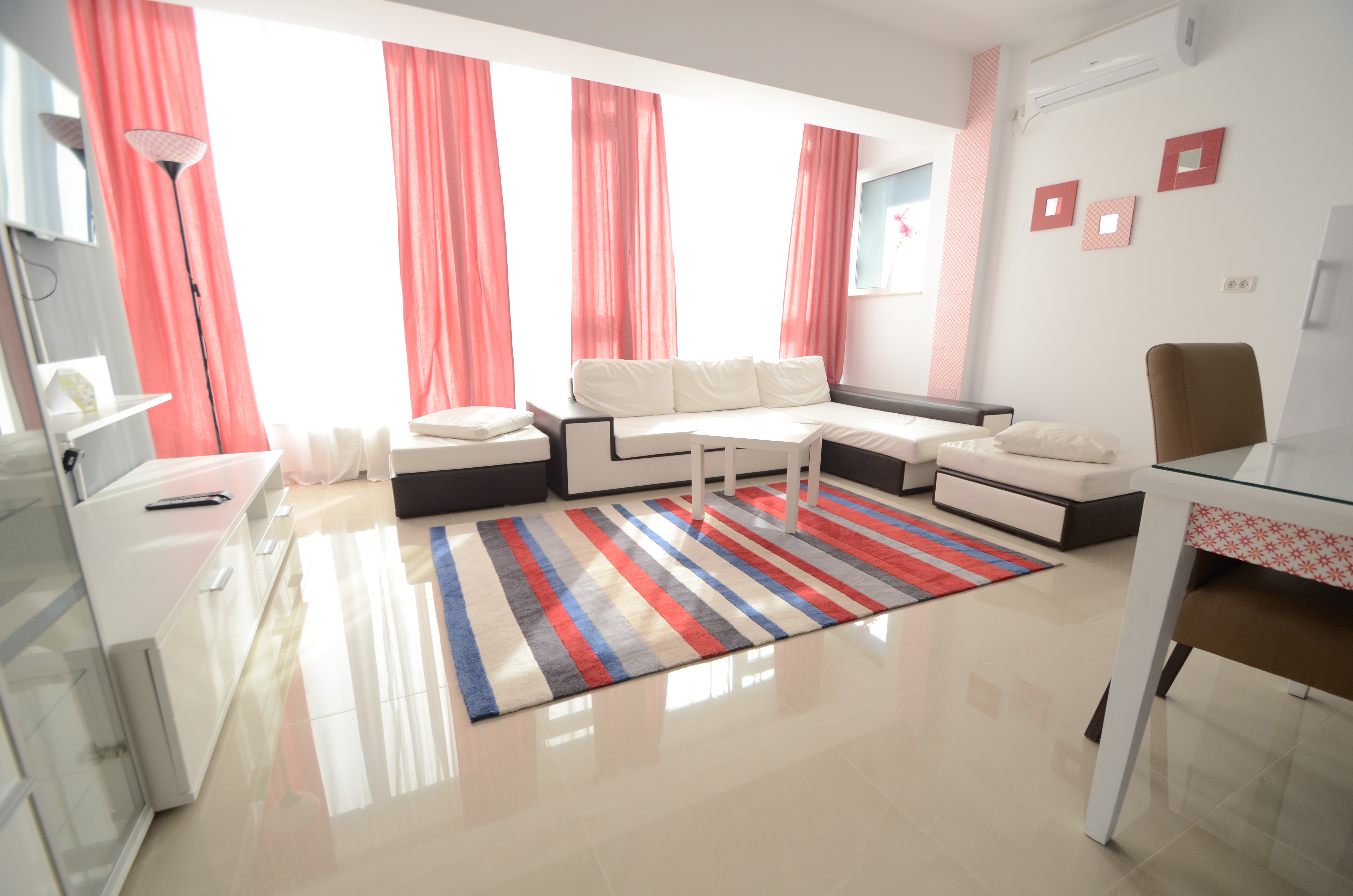 Decebal Residence Apartments
