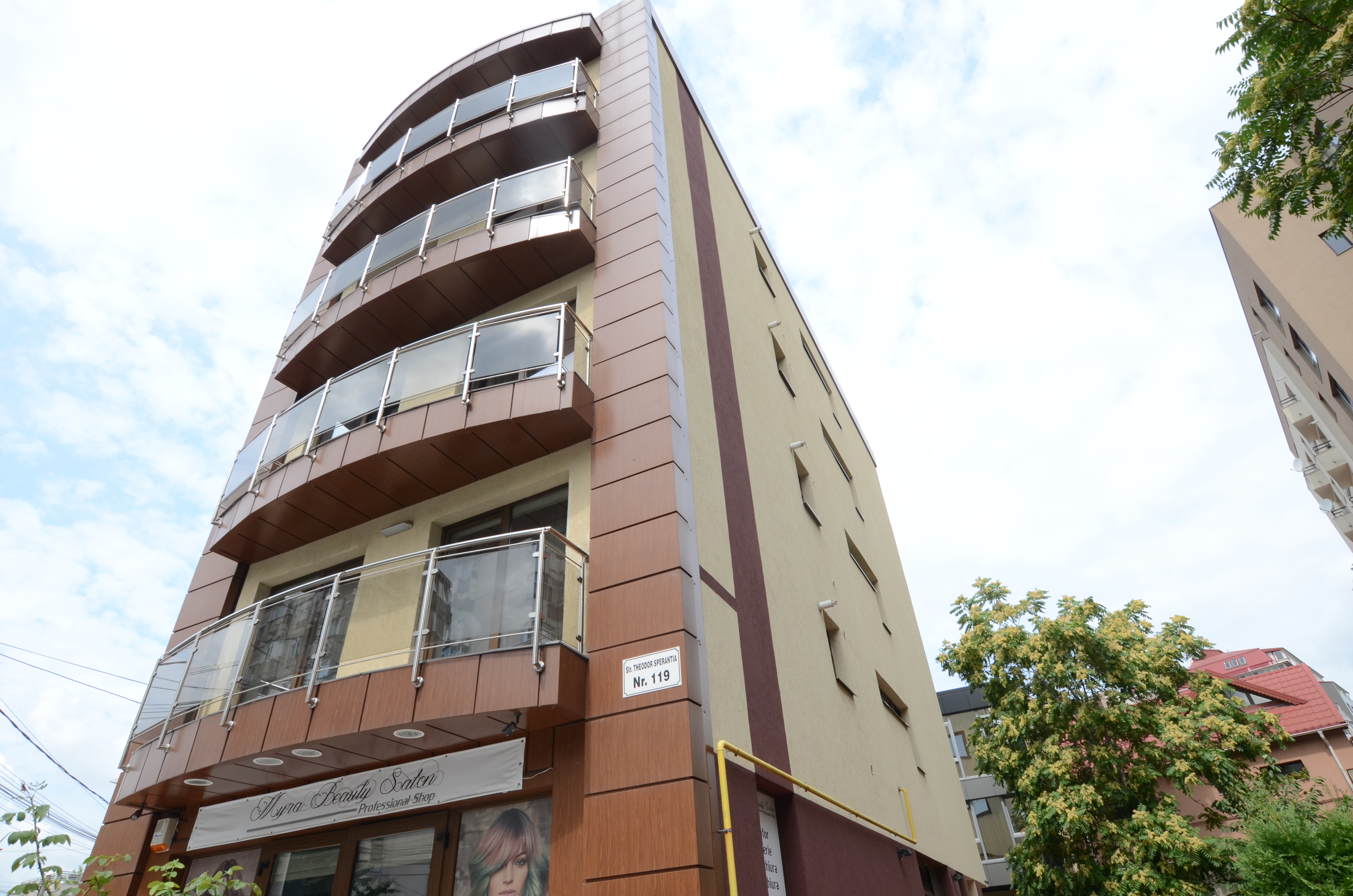 Decebal Residence Apartments