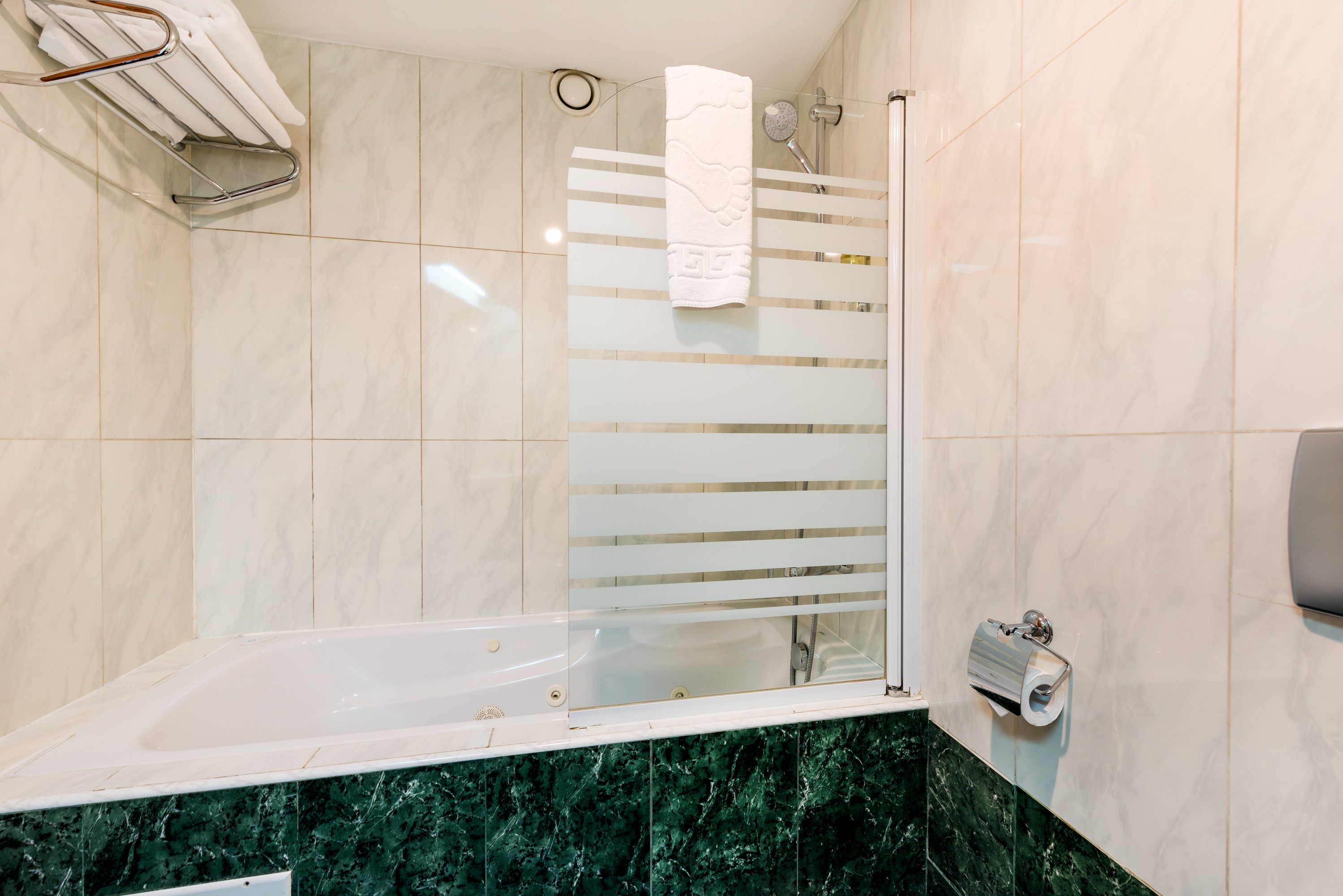 Hotel Duke Romana