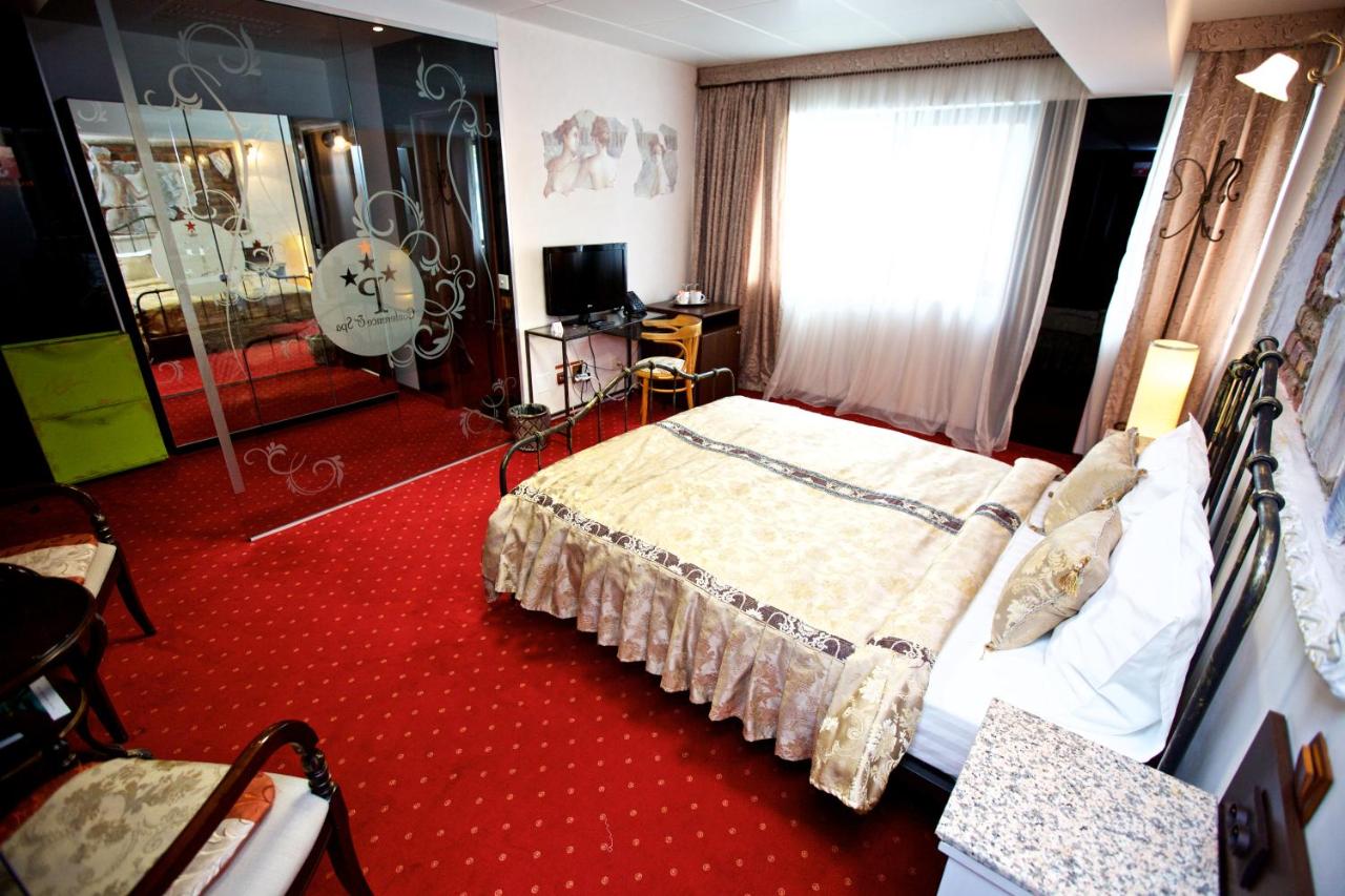 Grand Pier Boutique Hotel