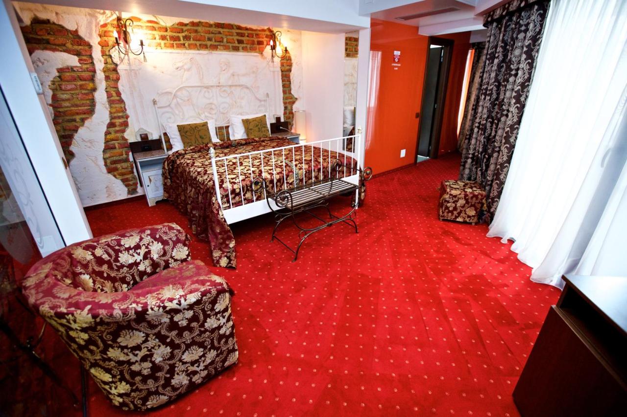 Grand Pier Boutique Hotel