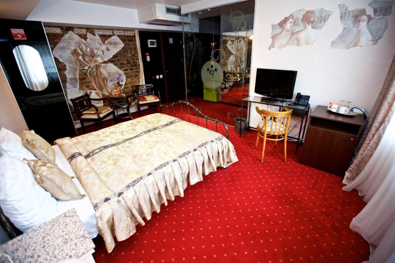 Grand Pier Boutique Hotel