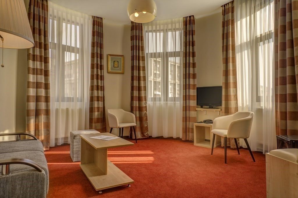 Hotel Capitol