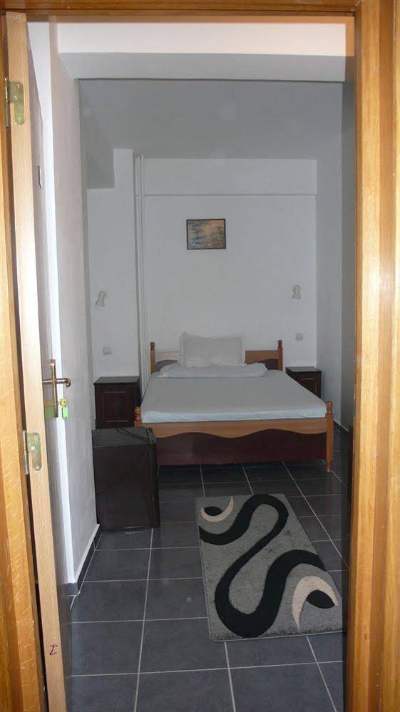 Hotel Uranus
