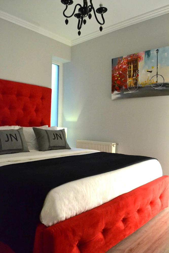 Jn Boutique Apartments