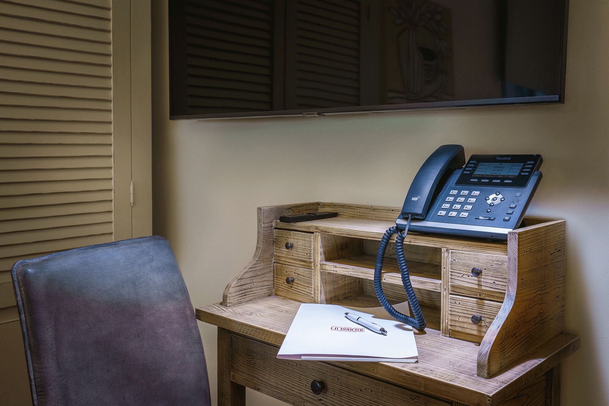 La Bohème - Casa Oprea Soare