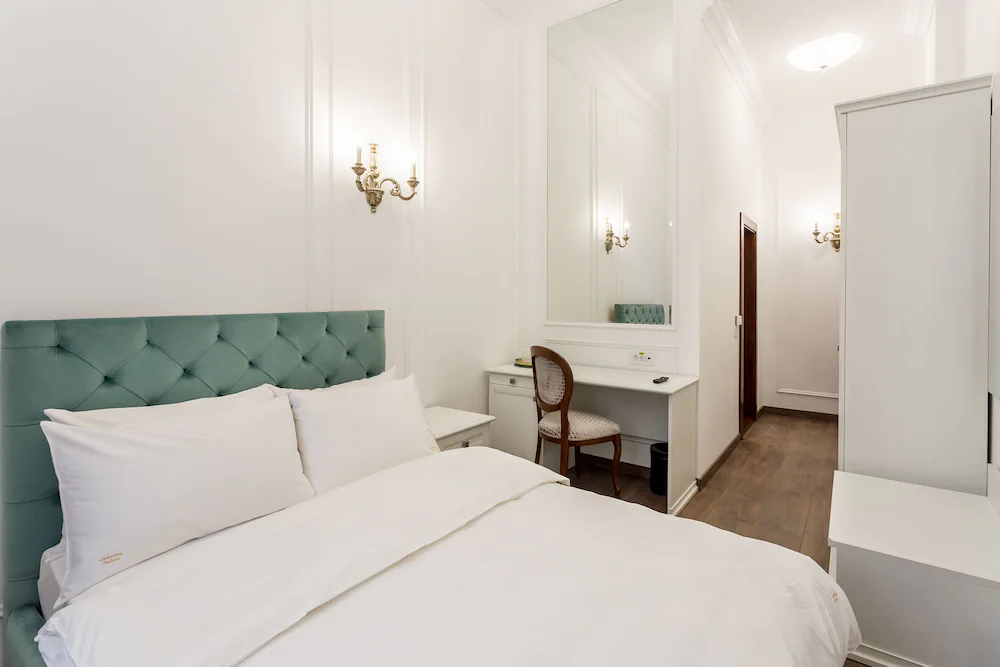 Lahovary Palace Hotel