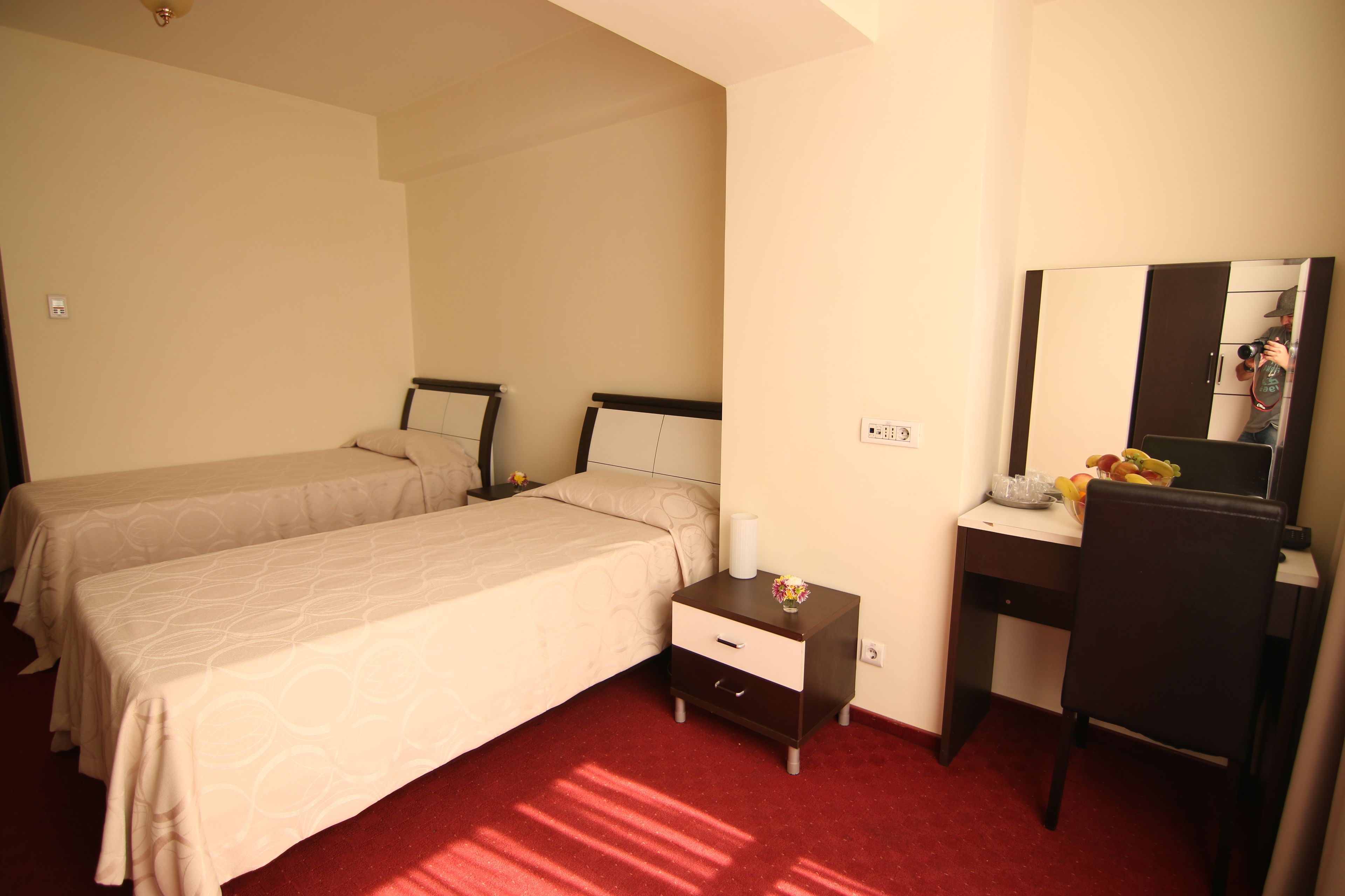 Lina Hotel