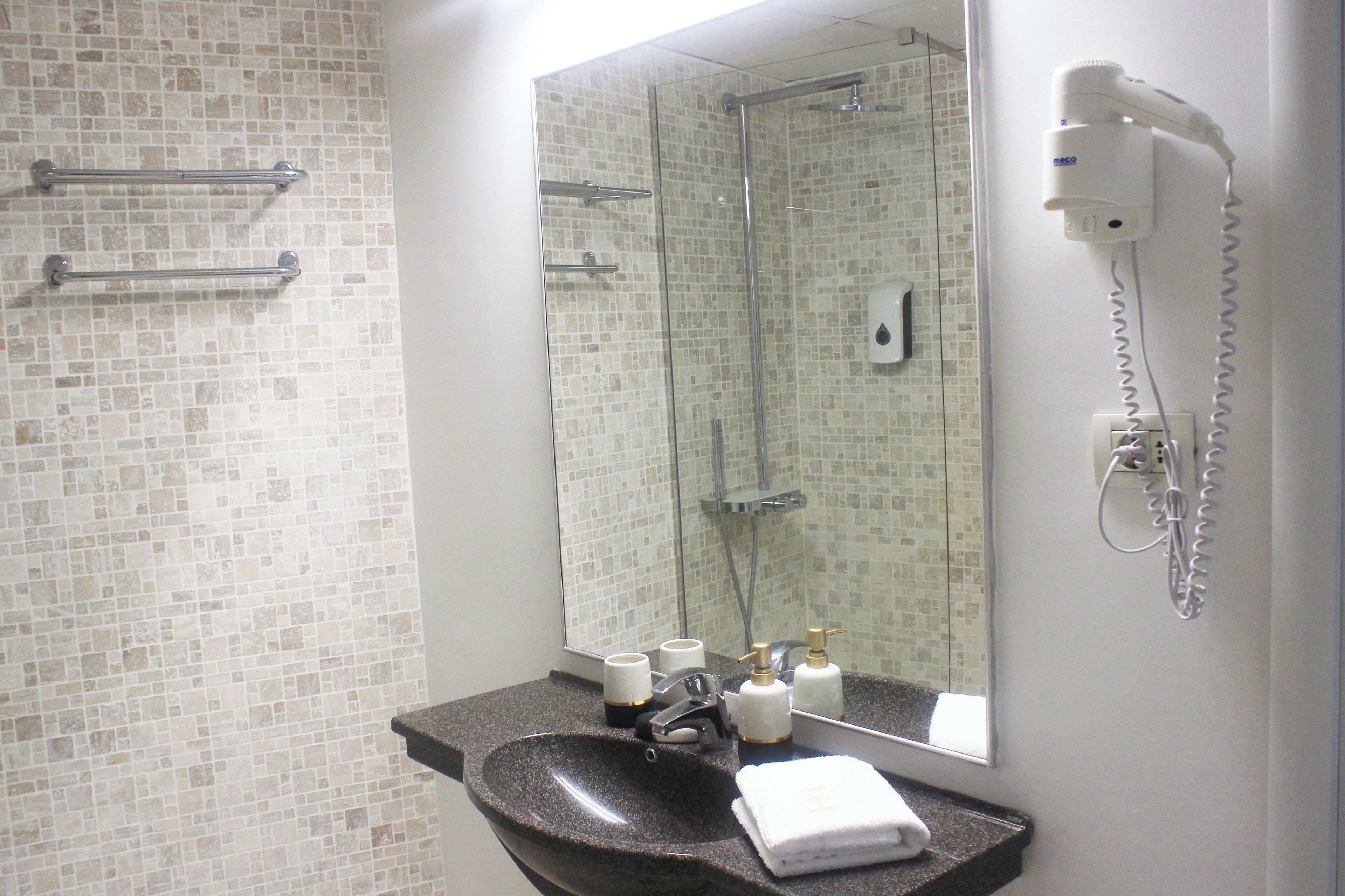 Moise House - Kosher ApartHotel