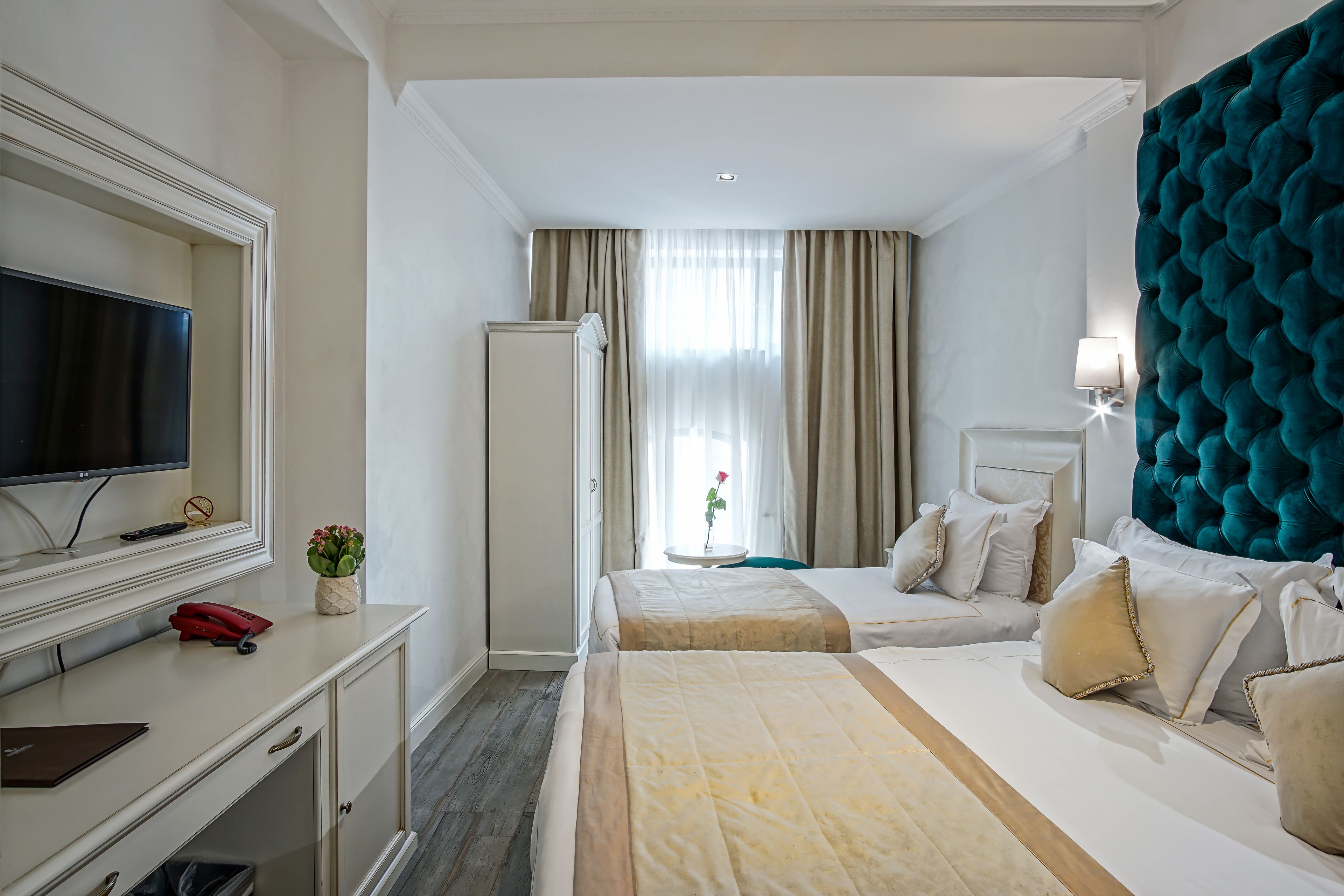 Old Town Boutique Hotel