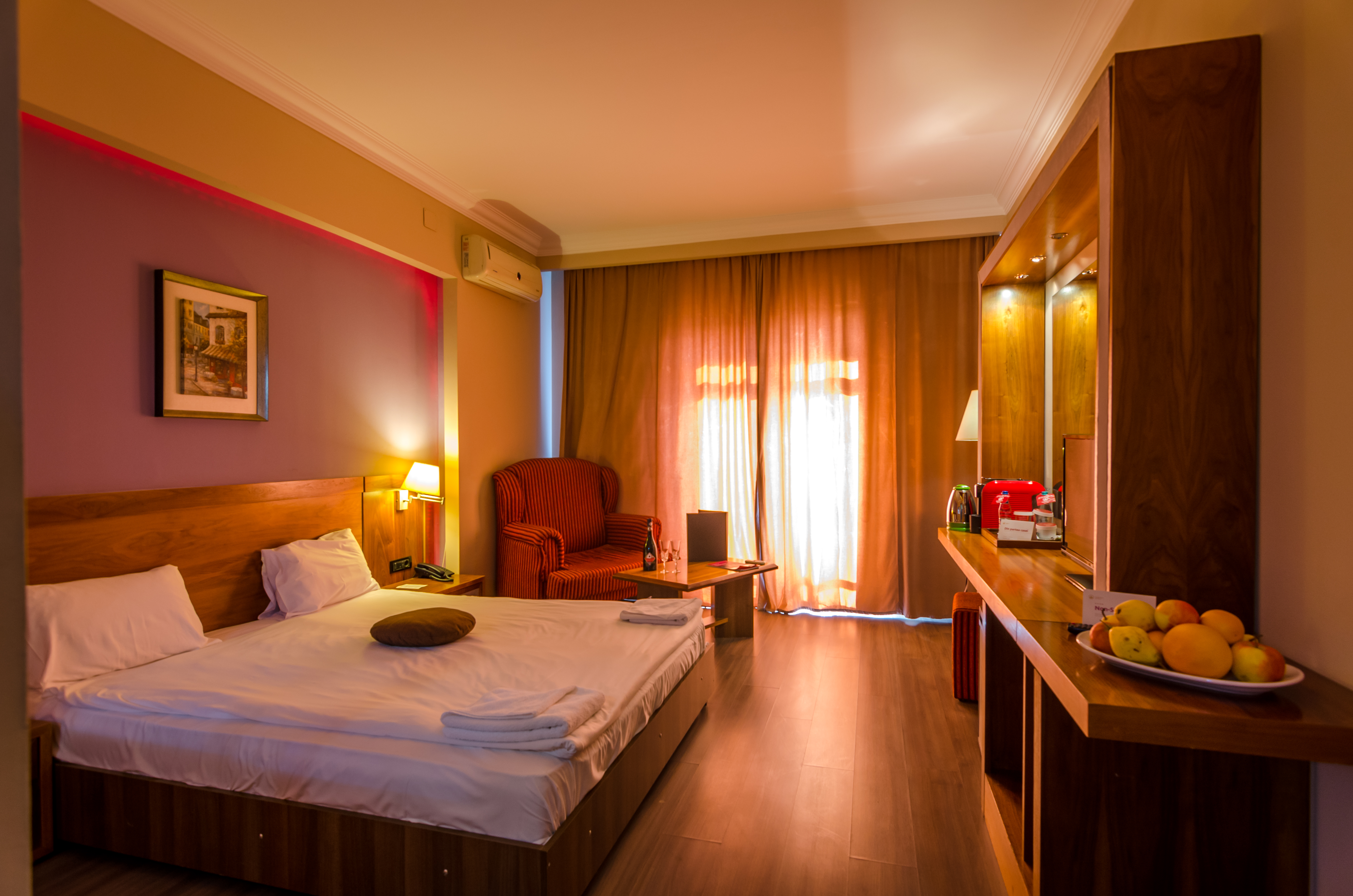 Phoenicia Express Hotel