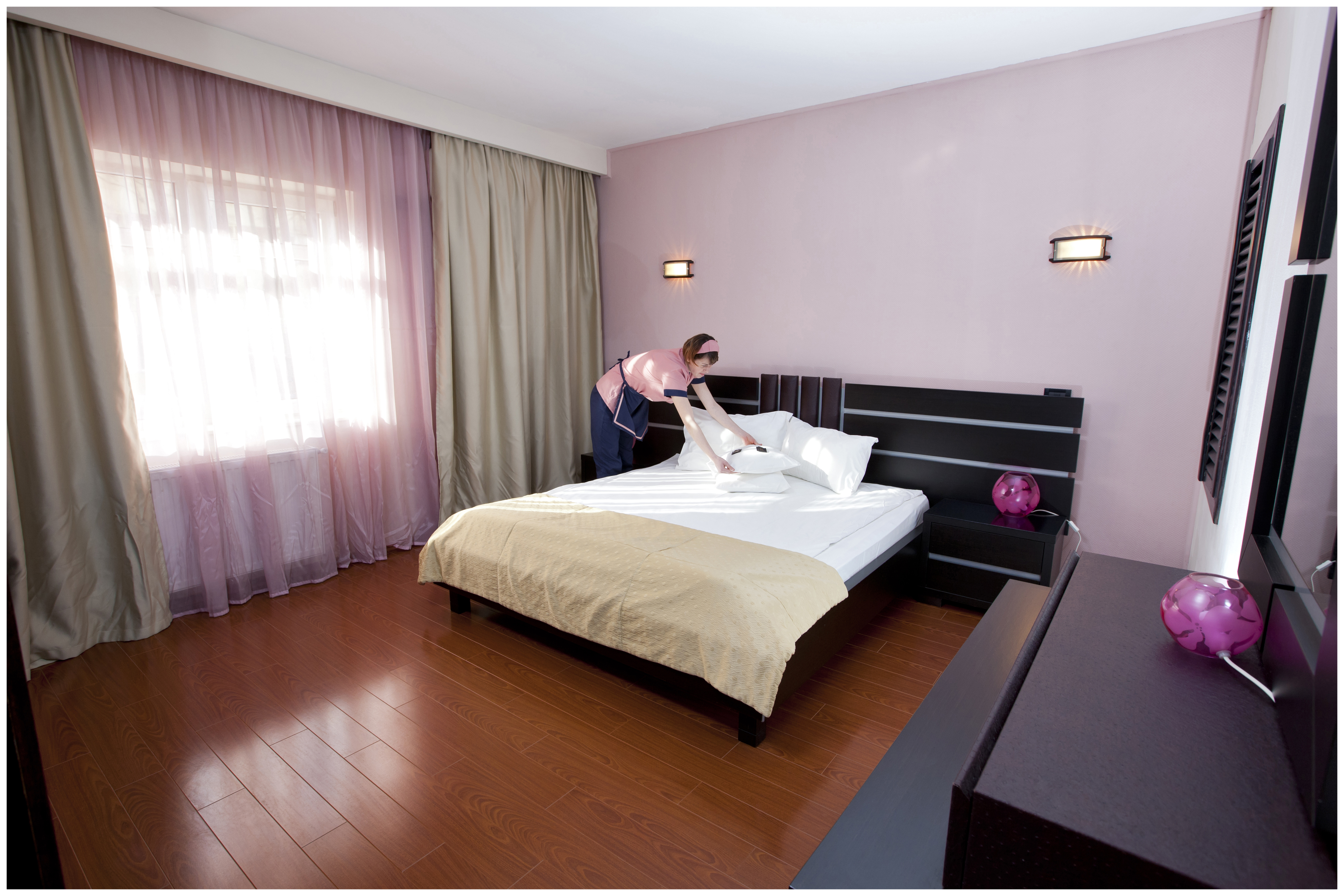 Phoenicia Suites