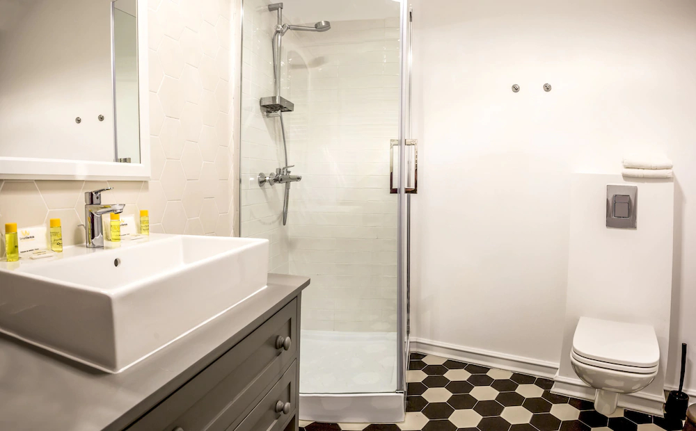 Matisse Bucharest Old Town