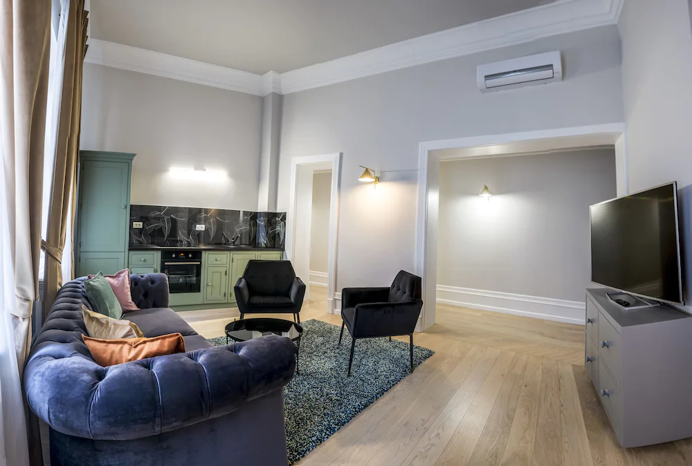 Matisse Bucharest Old Town