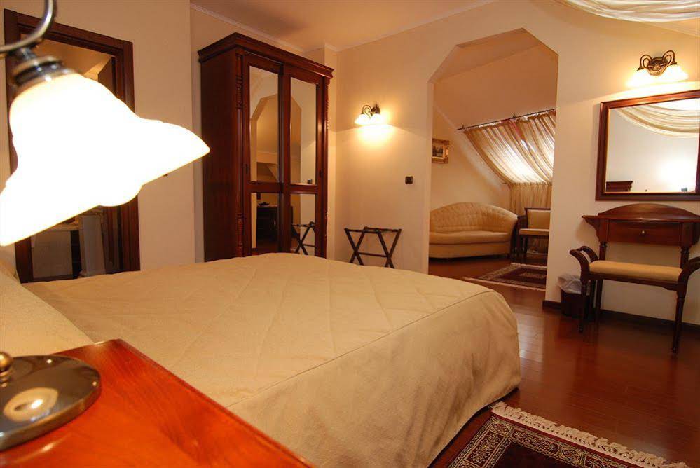 Vila Paris