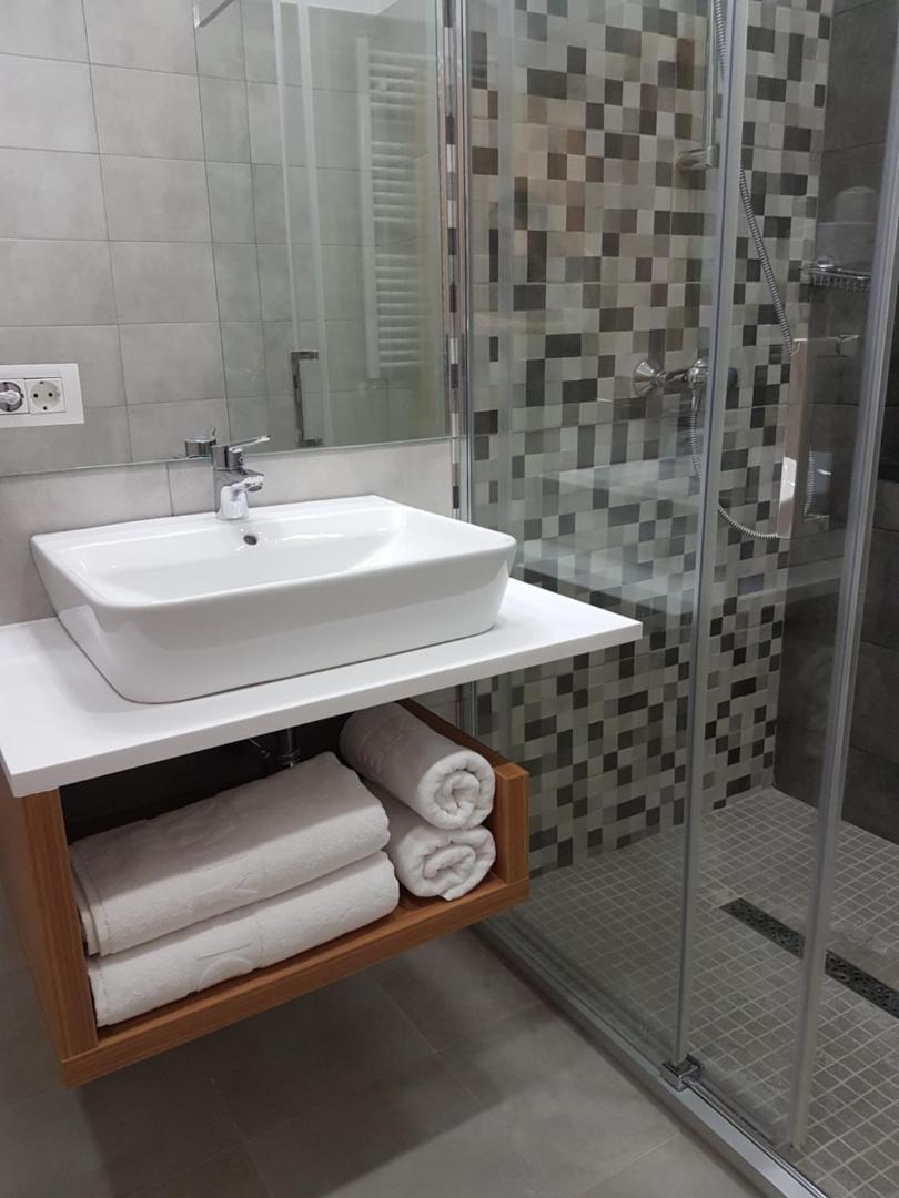 YMY Boutique Residence