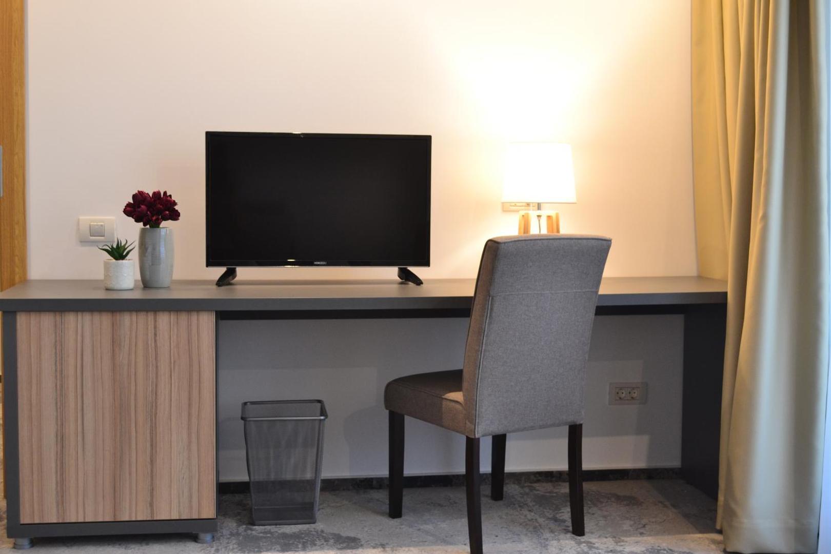 YMY Boutique Residence