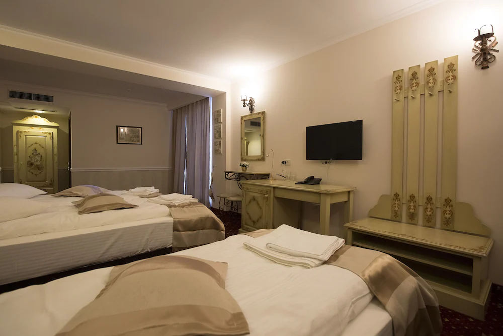 Aviator Boutique Hotel