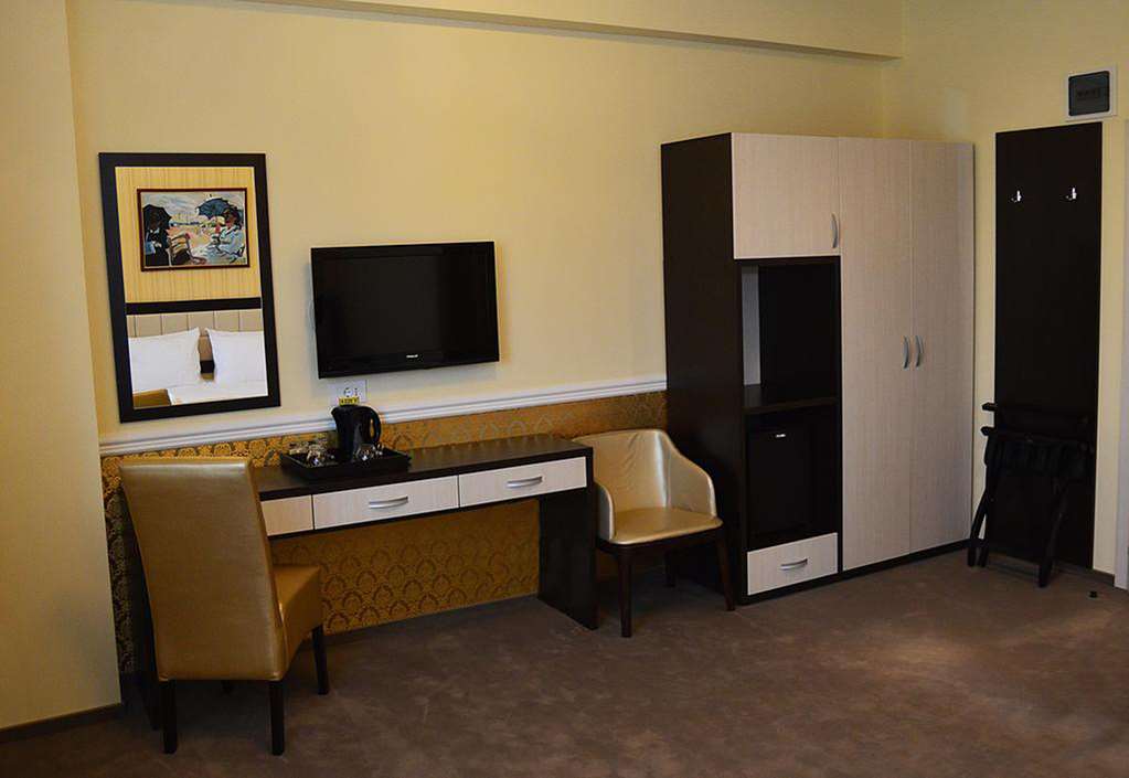 Best Western Plus Briston