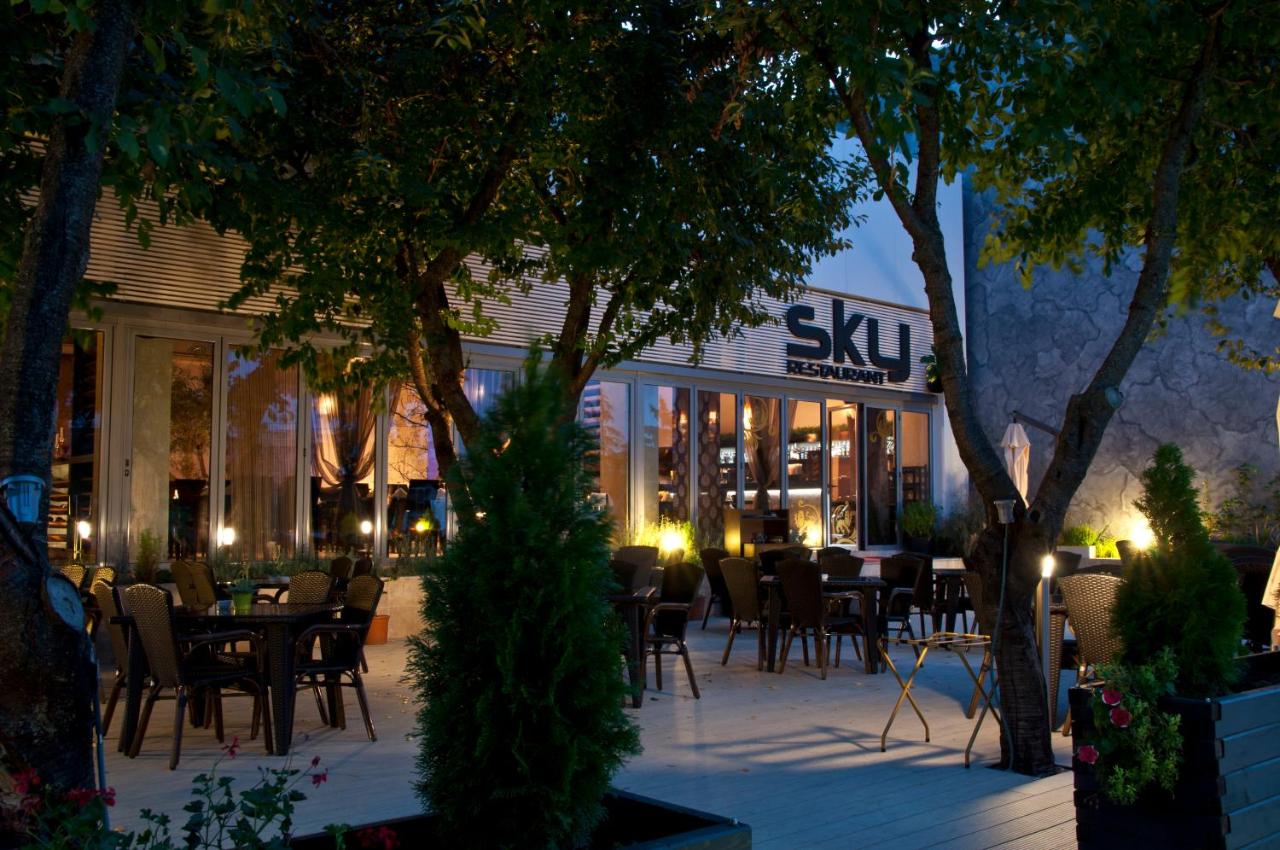 Sky Blue Hotel & Spa