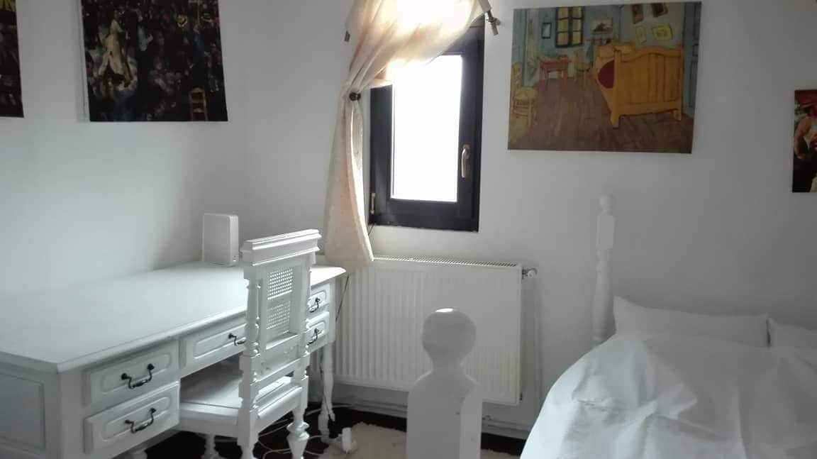 Lili's House