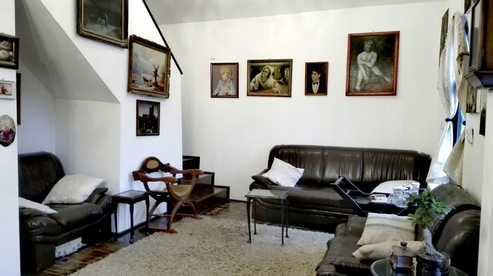 Lili's House