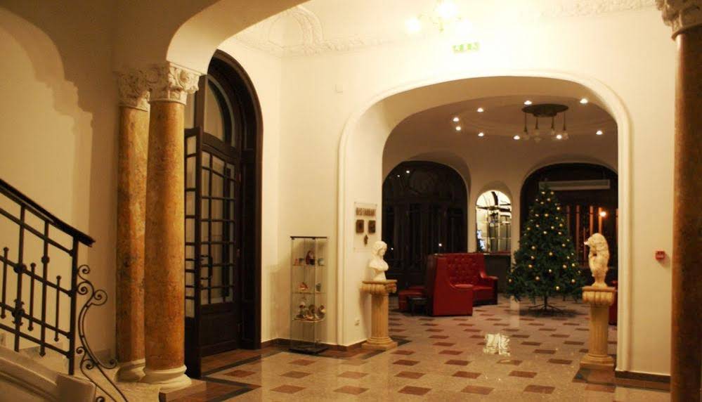 Hotel Palace