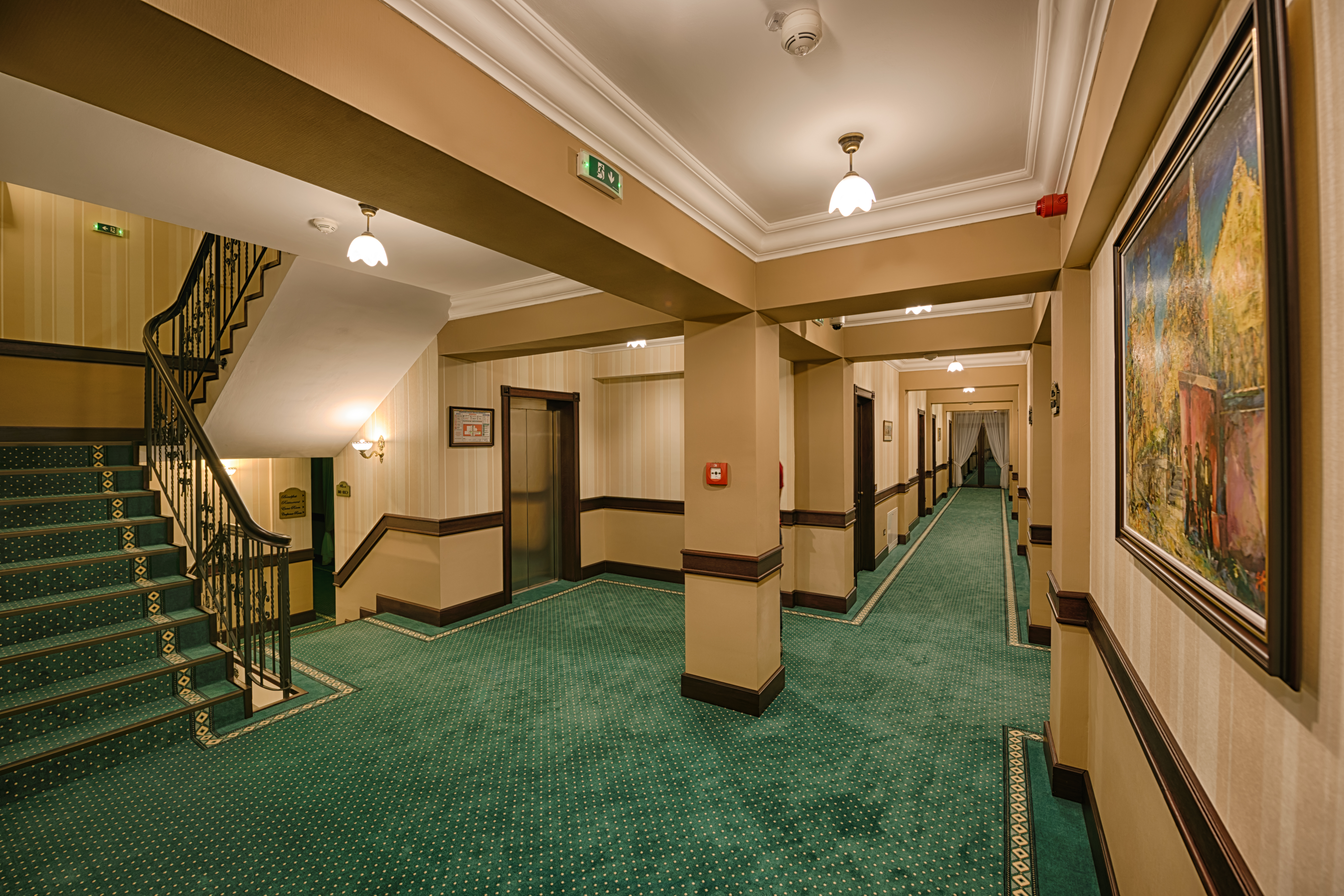Magus Hotel