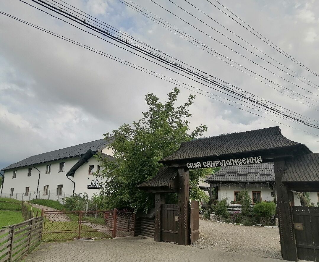 Casa Câmpulungeana