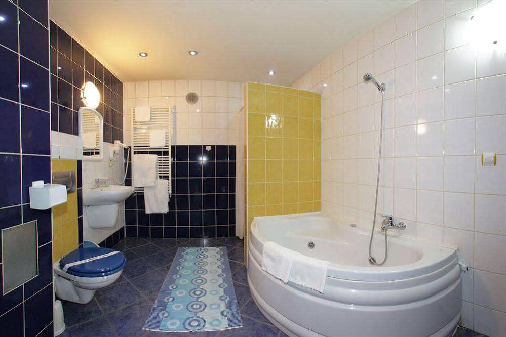 Eden Garden Hotel & Spa