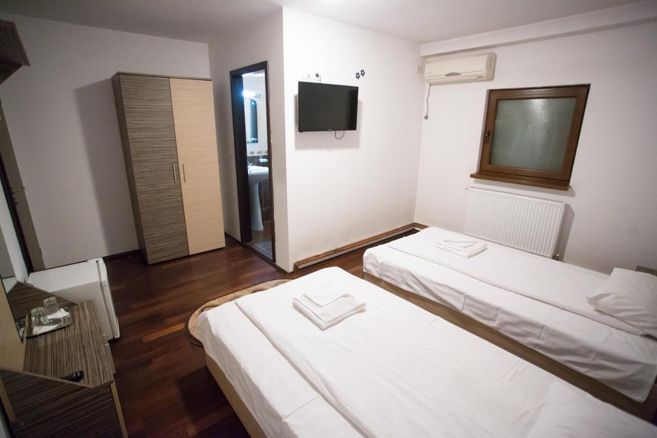 Euphoria Hotel