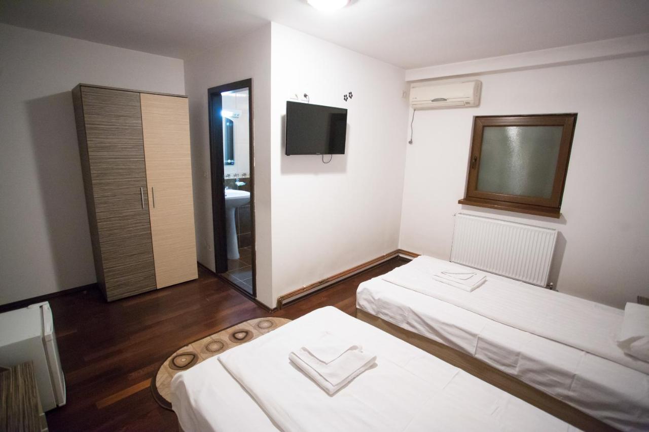 Euphoria Hotel