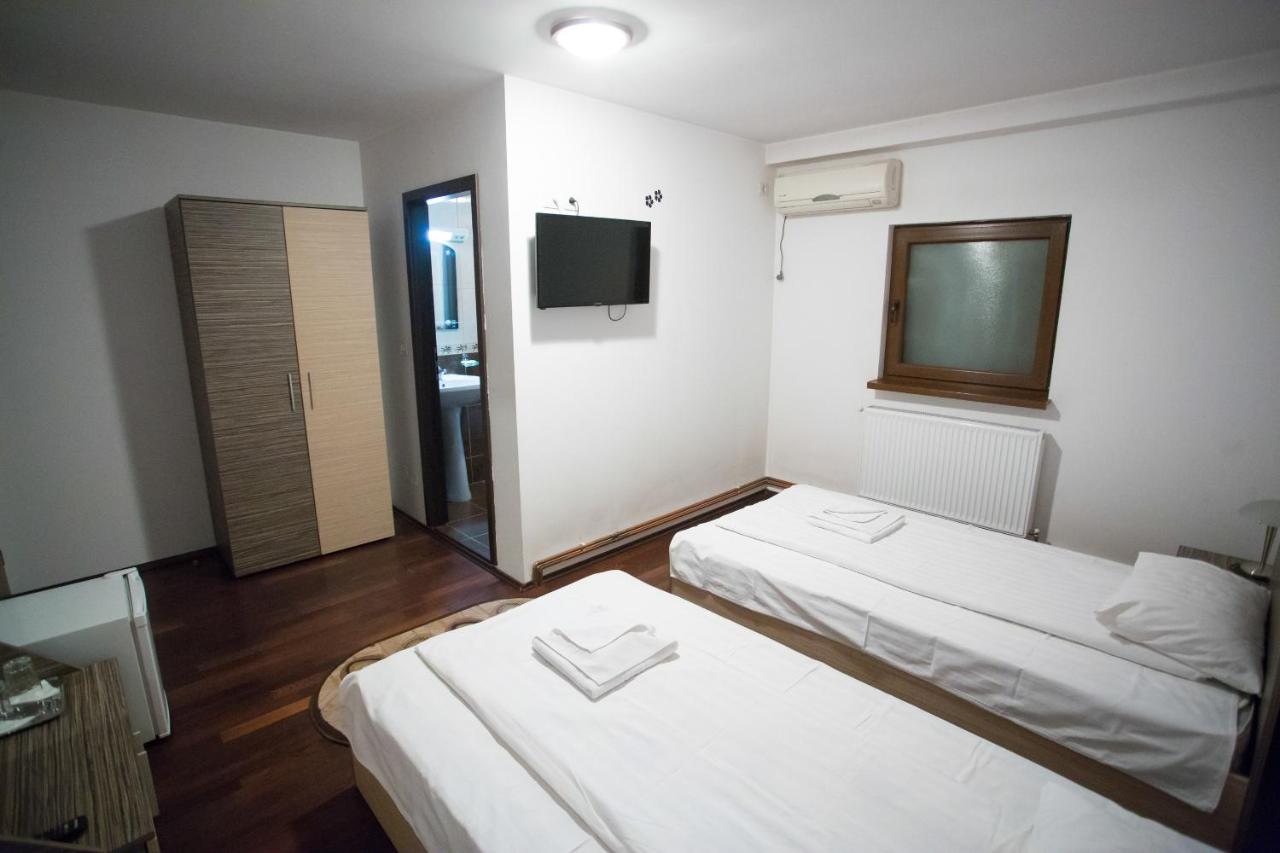 Euphoria Hotel