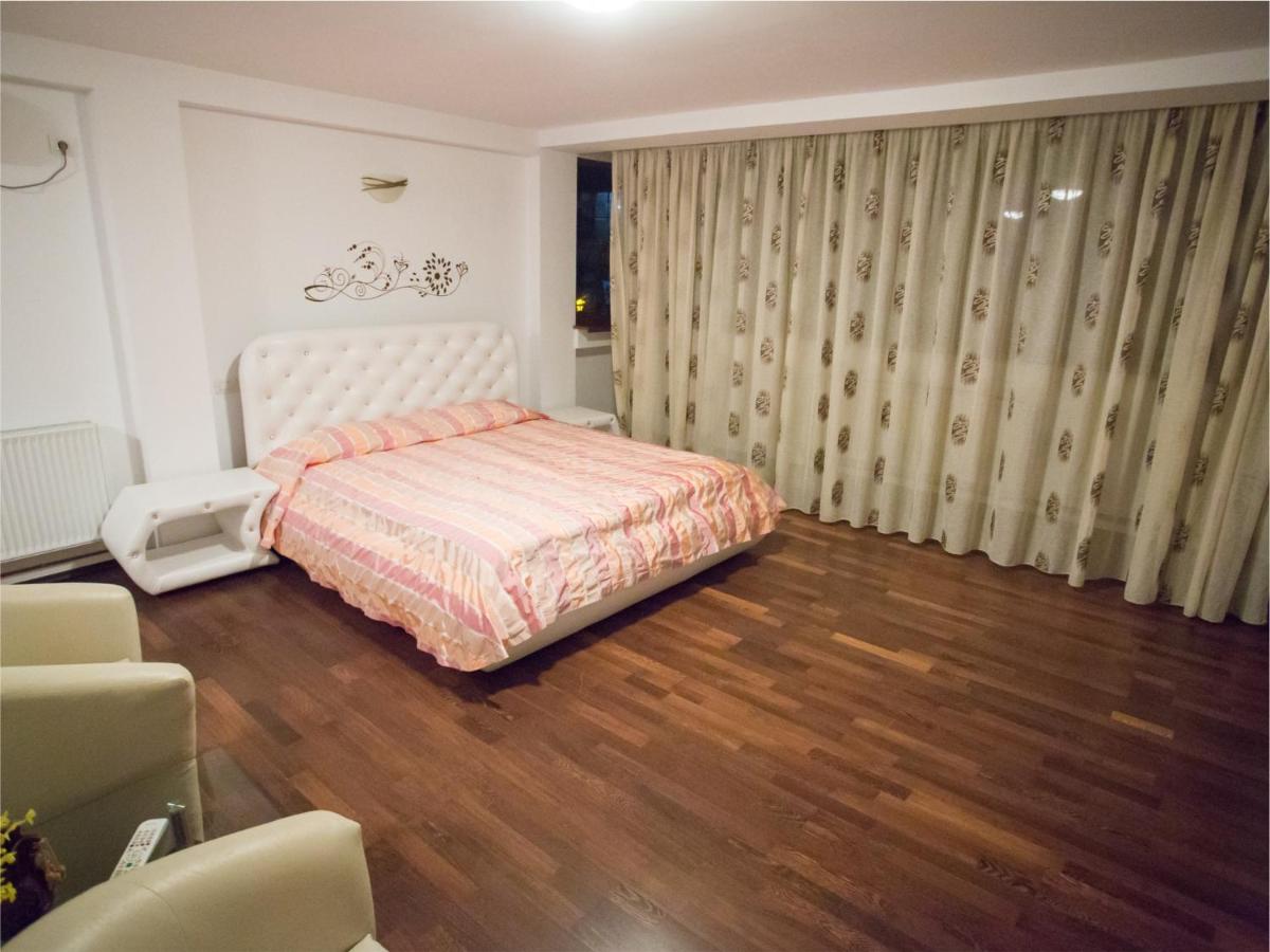 Euphoria Hotel