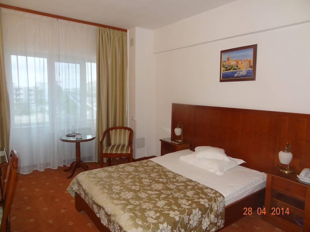 Hotel Emma West