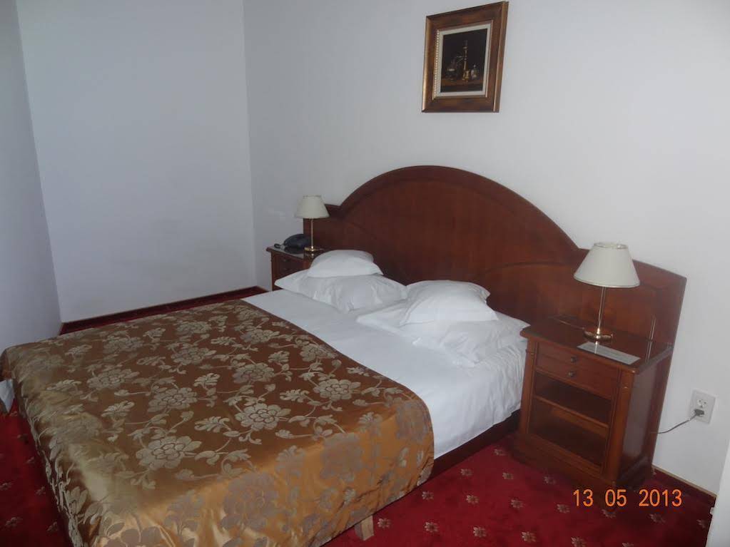 Hotel Emma West