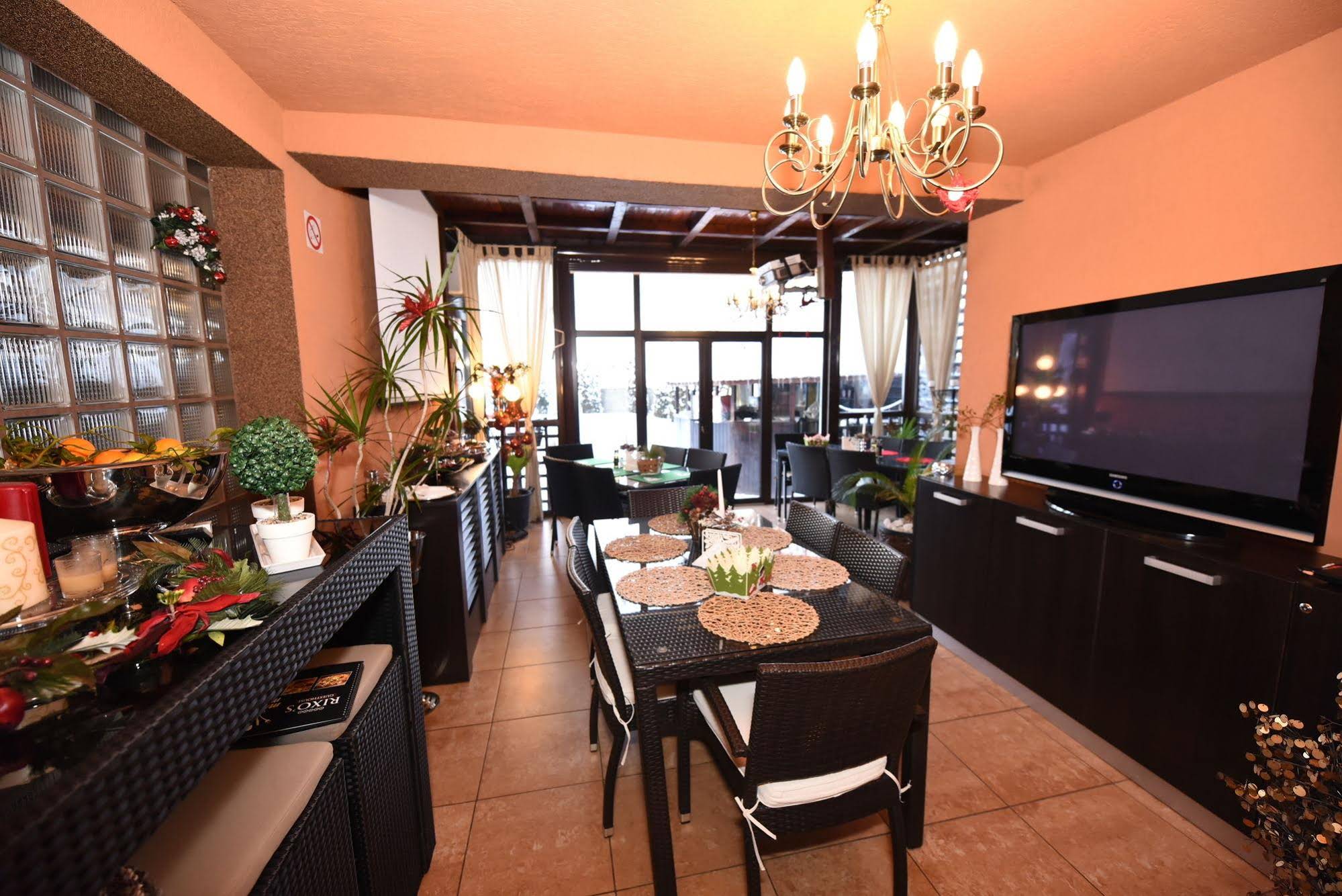 Pensiunea Rixos