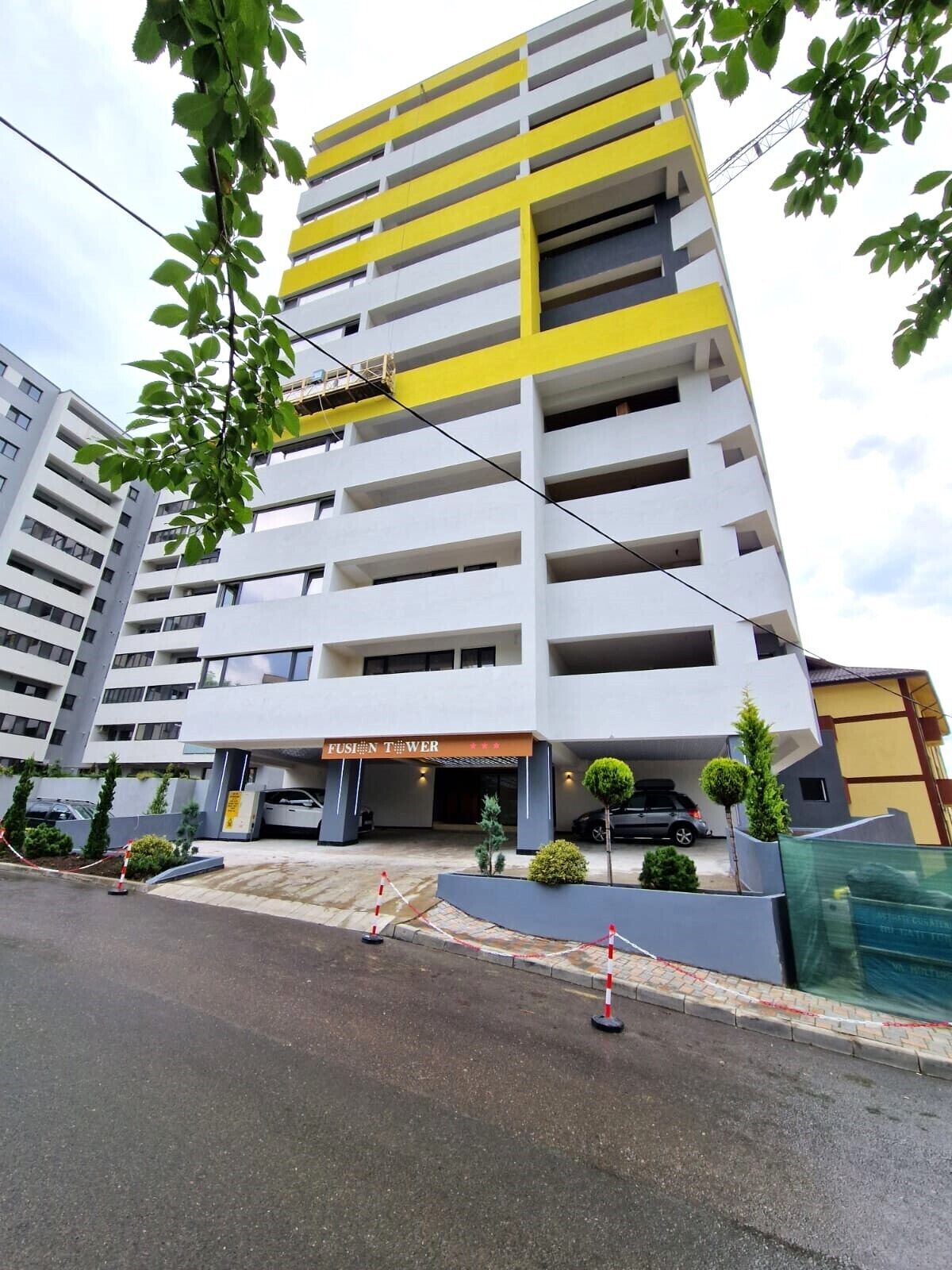 Fusion Tower Apart Hotel
