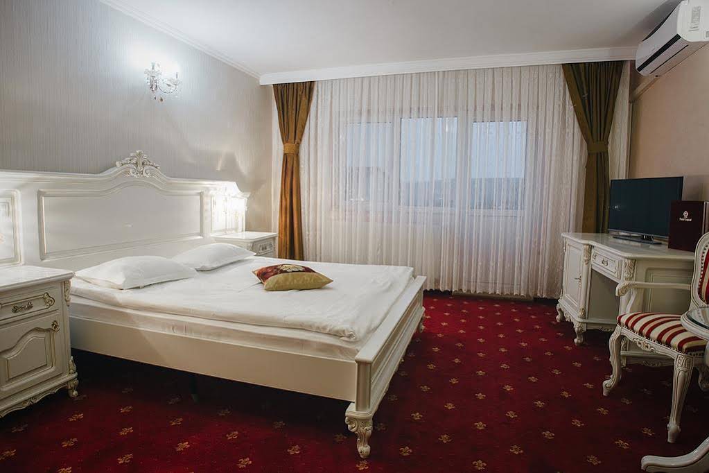 Hotel Capitol