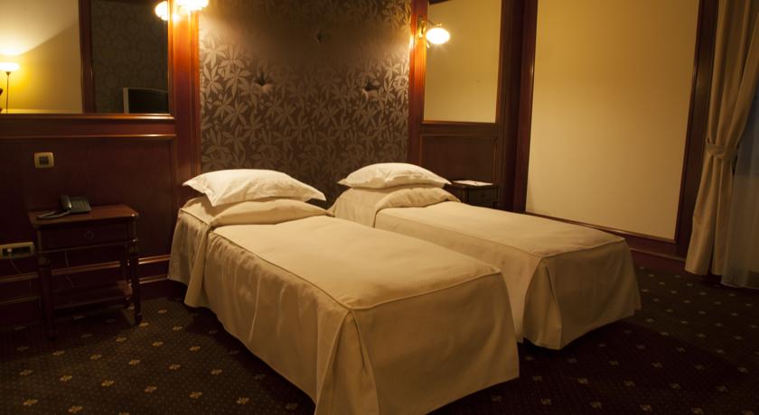 Hotel Select