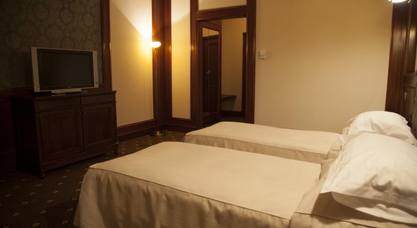 Hotel Select