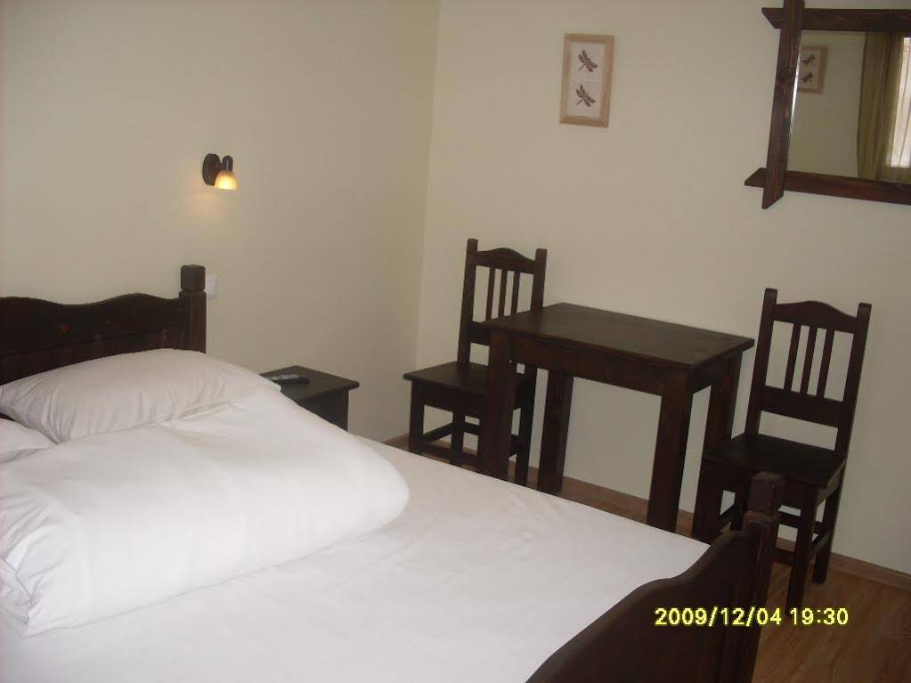 Oana Guest House