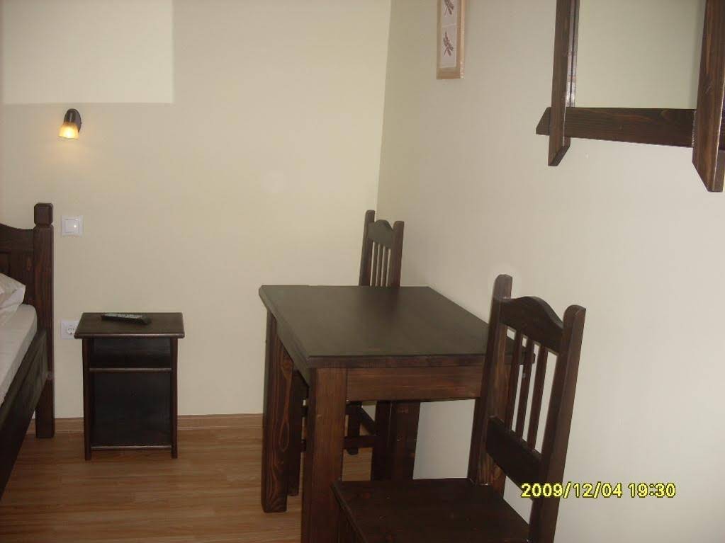 Oana Guest House